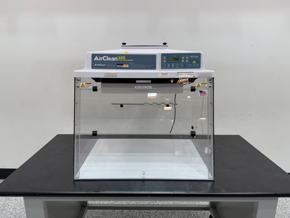 Image of AirClean 600 PCR Workstation